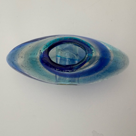 Vintage Blue and Clear Swirl  Glass Donut Vase - Picture 10 of 16